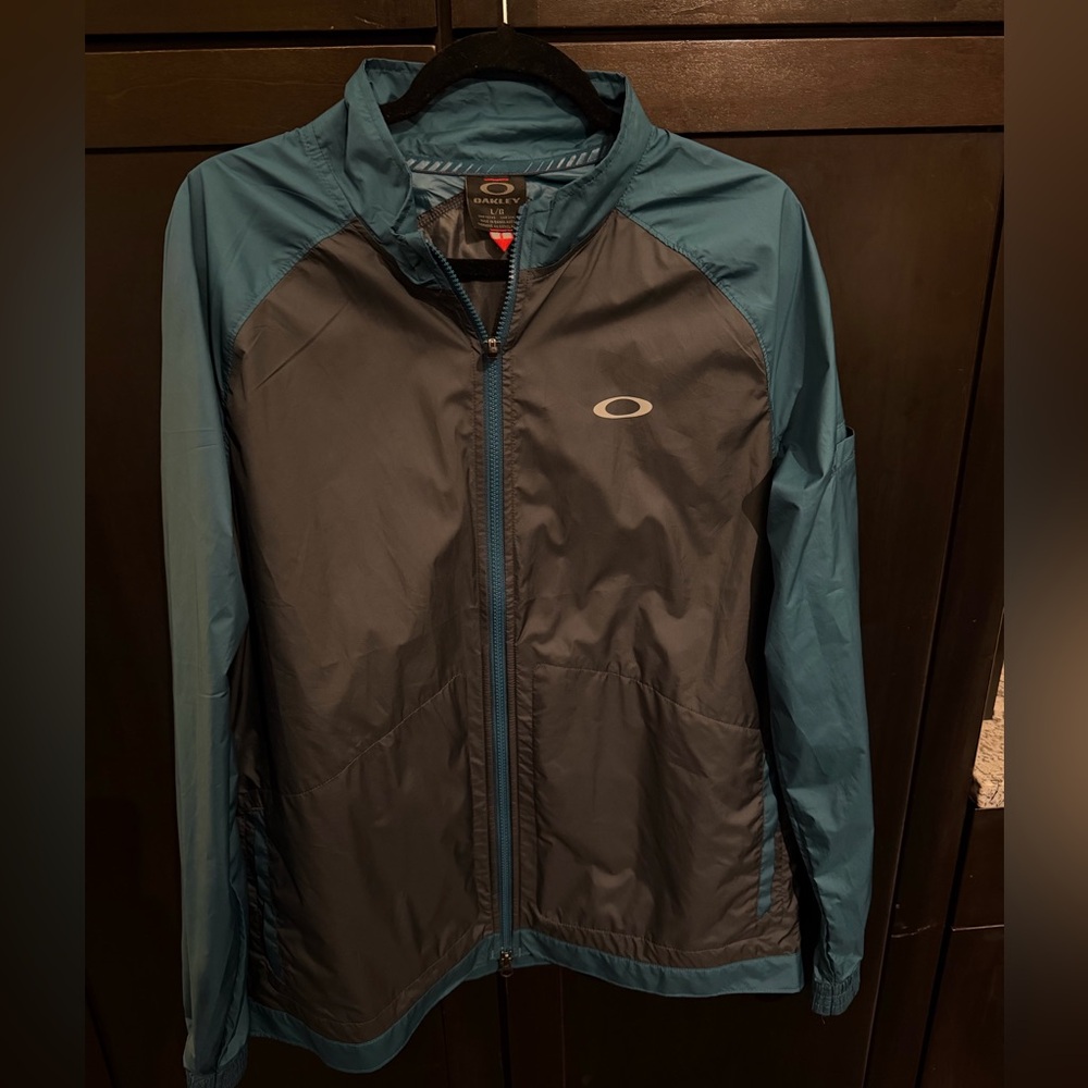 Oakley Men's Teal and Charcoal Windbreaker